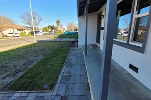 1548 Sterling St, Sacramento, CA 95822 - Photo 3