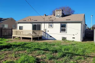 1548 Sterling St, Sacramento, CA 95822 - Photo 25