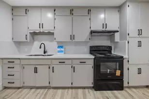 2252 S Eunice Ave, Fresno, CA 93706 - Photo 9