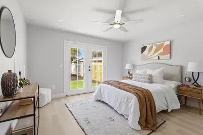 3916 38th Street, Sacramento, CA 95820 - Photo 13