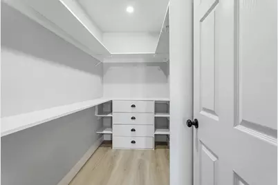 3916 38th Street, Sacramento, CA 95820 - Photo 15