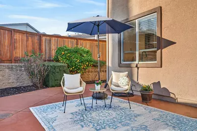 140 Blue Bonnet Court, Roseville, CA 95661 - Photo 27