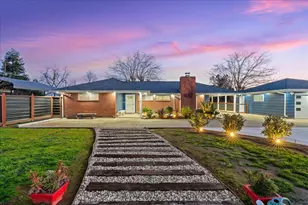 7261 Dry Creek Rd, Rio Linda, CA 95673 - Photo 1