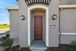 7450 Clear Lake Aly, Sacramento, CA 95829 - Photo 3