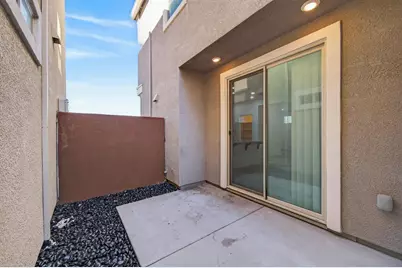 7450 Clear Lake Alley, Sacramento, CA 95829 - Photo 25