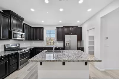 7450 Clear Lake Alley, Sacramento, CA 95829 - Photo 13