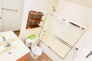 323 Autumn Rain Dr, Lathrop, CA 95330 - Photo 23