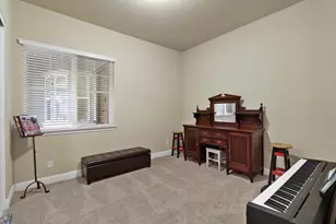 3300 Wickenby Way, Roseville, CA 95661 - Photo 31