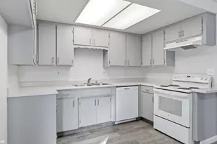 1802 Rockford Ave, Modesto, CA 95355 - Photo 9