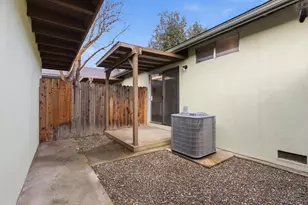 1802 Rockford Ave, Modesto, CA 95355 - Photo 15