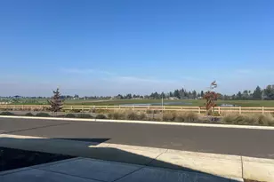 9013 Elliott Spgs Dr, Elk Grove, CA 95624 - Photo 3