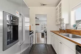 3517 38th St, Sacramento, CA 95817 - Photo 11