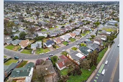 4232 46th Avenue, Sacramento, CA 95824 - Photo 37