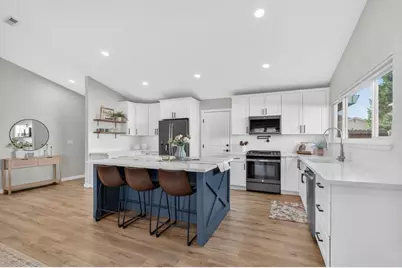 8356 Berman Walk Way, Citrus Heights, CA 95610 - Photo 15