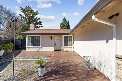 2817 Primo Way, Sacramento, CA 95833 - Photo 5