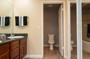 1232 W Roseburg Ave, Modesto, CA 95350 - Photo 21