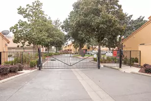 1232 W Roseburg Ave, Modesto, CA 95350 - Photo 41