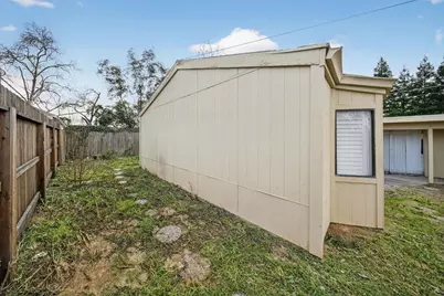 3932 NE Whitney Avenue, Sacramento, CA 95821 - Photo 15