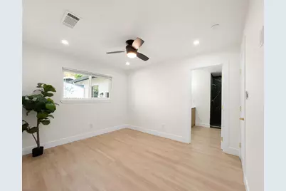 2343 S Sacramento Street, Stockton, CA 95206 - Photo 15