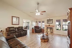 101 Mokelumne River Dr, Lodi, CA 95240 - Photo 17