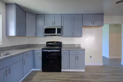 311 Charles Avenue, Manteca, CA 95336 - Photo 11