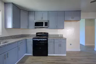 311 Charles Ave, Manteca, CA 95336 - Photo 11