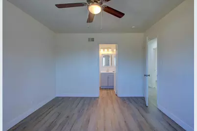 311 Charles Avenue, Manteca, CA 95336 - Photo 17