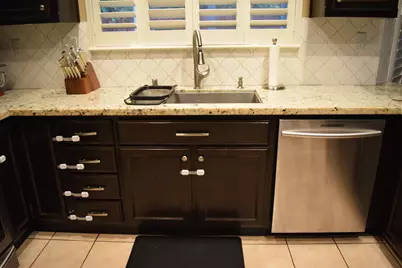 3593 Shadowbrook Dr, Stockton, CA 95219 - Photo 27