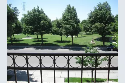 3593 Shadowbrook Dr, Stockton, CA 95219 - Photo 45