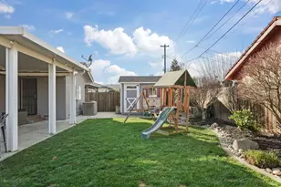 1413 Mariposa Way, Lodi, CA 95242 - Photo 35