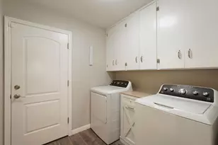 1413 Mariposa Way, Lodi, CA 95242 - Photo 17