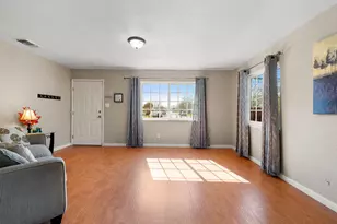 361 Ford Rd, Sacramento, CA 95838 - Photo 7