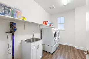 2121 Symphony Ave, Roseville, CA 95747 - Photo 47