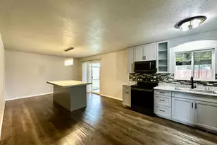 1253 E Louise Ave, Manteca, CA 95336 - Photo 9