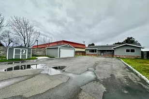 1253 E Louise Ave, Manteca, CA 95336 - Photo 5