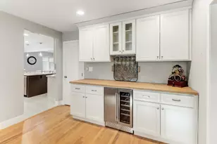 5521 Carlson Dr, Sacramento, CA 95819 - Photo 13