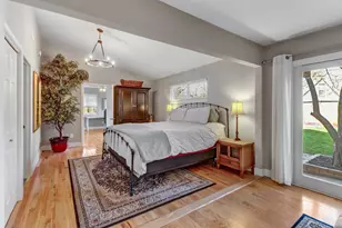 5521 Carlson Dr, Sacramento, CA 95819 - Photo 27