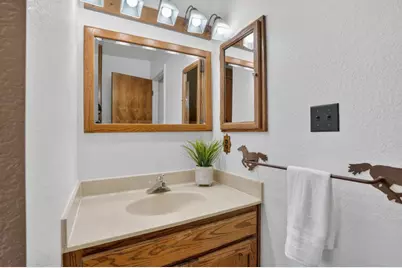 14130 Sargent Avenue, Galt, CA 95632 - Photo 35