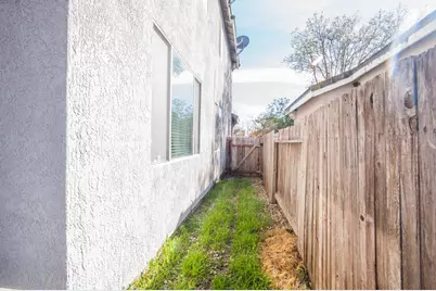 9355 Bennoel Way, Elk Grove, CA 95758 - Photo 69