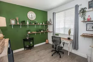 9355 Bennoel Way, Elk Grove, CA 95758 - Photo 33