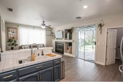 9355 Bennoel Way, Elk Grove, CA 95758 - Photo 27