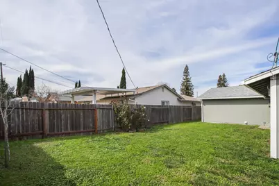 1025 Marston Street, West Sacramento, CA 95605 - Photo 5