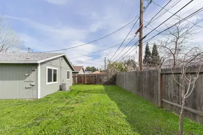 1025 Marston Street, West Sacramento, CA 95605 - Photo 9