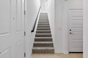 8851 Solo Wy, Elk Grove, CA 95757 - Photo 9