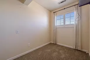 12024 Acosta Ct, Waterford, CA 95386 - Photo 35