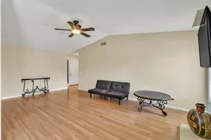 8069 Cornerstone Way, Citrus Heights, CA 95621 - Photo 17