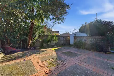 2864 Country Club Boulevard, Stockton, CA 95204 - Photo 51