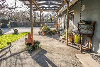 9880 Sheldon Road, Elk Grove, CA 95624 - Photo 43