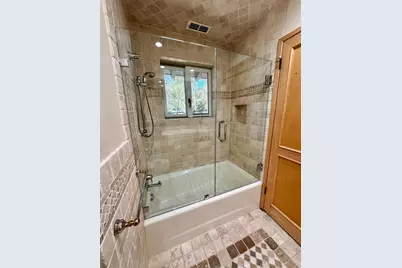 7027 Pine Gate Way, Granite Bay, CA 95746 - Photo 19