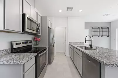 7009 Santa Venetia Place, Roseville, CA 95747 - Photo 9